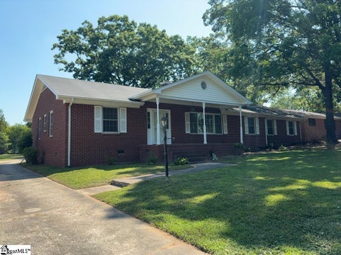 Photo of 103 Lanewood Drive, Greenville, SC 29607 (MLS # 1595478)