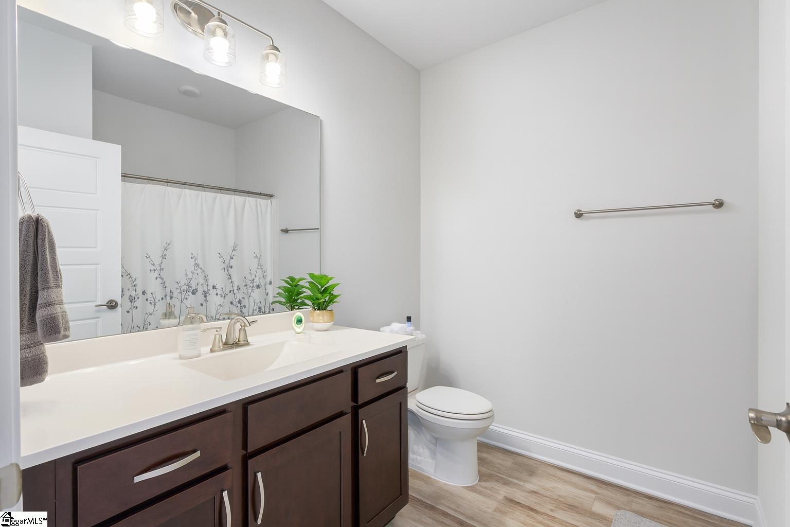 Piedmont, South Carolina 29673, United States, 4 Bedrooms Bedrooms, ,2 BathroomsBathrooms,Residential,Active,214105