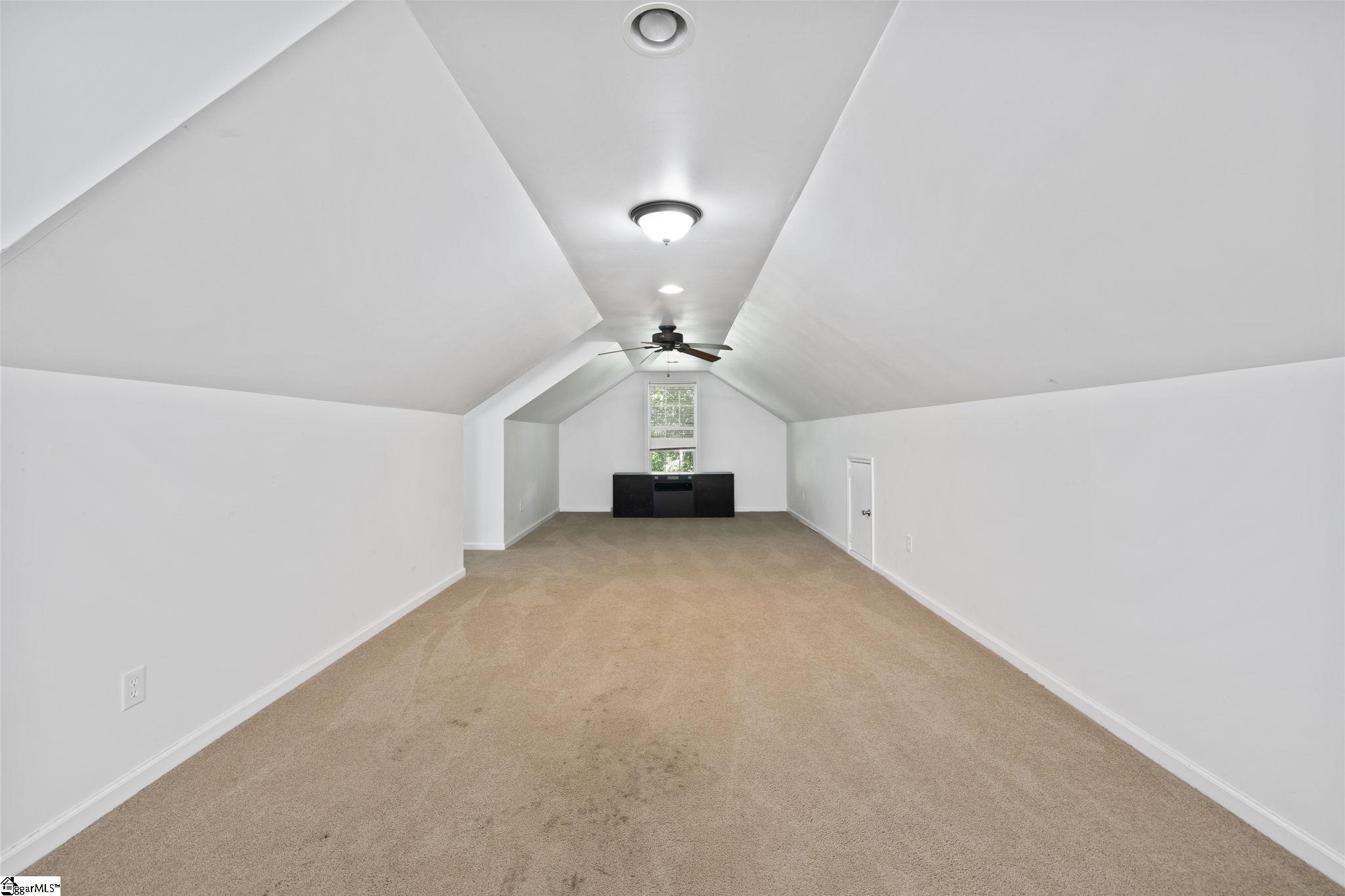 Simpsonville, South Carolina 29680, United States, 4 Bedrooms Bedrooms, ,2 BathroomsBathrooms,Residential,Contingent,180415