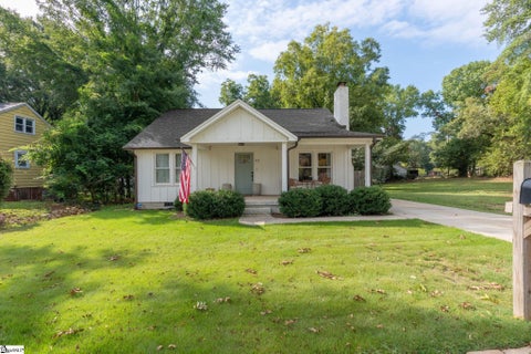 Photo of 117 Monteith Circle, Greenville, SC 29605 (MLS # 1604729)