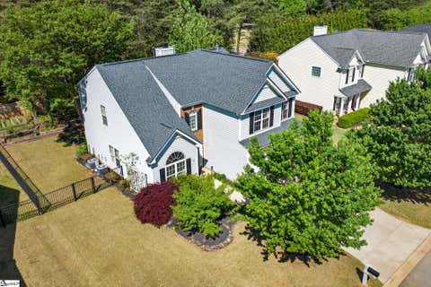 Photo of 205 Summitbluff Drive, Greenville, SC 29617 (MLS # 1600172)