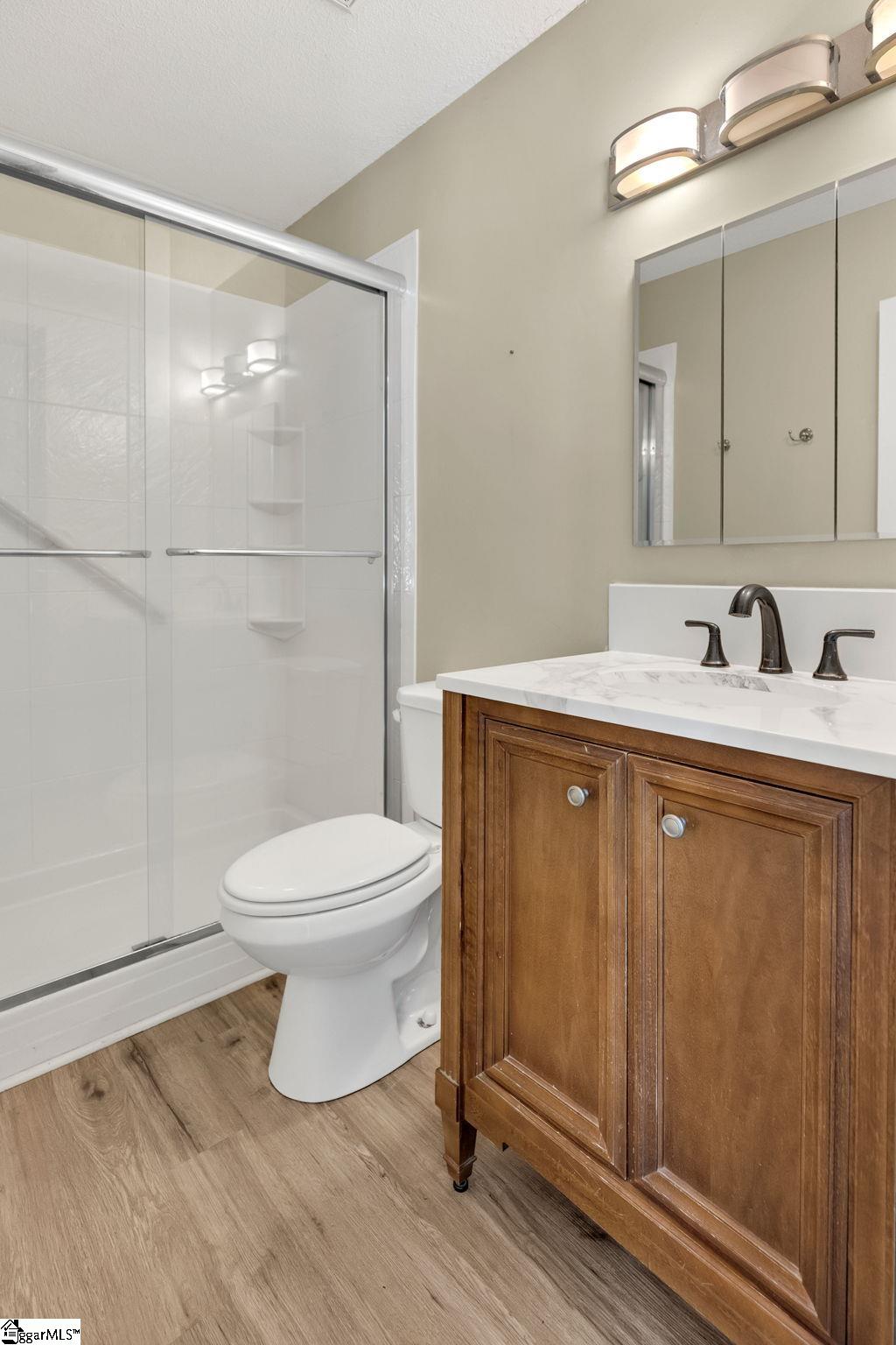 Anderson, South Carolina 29625, United States, 4 Bedrooms Bedrooms, ,3 BathroomsBathrooms,Residential,Pending,145204