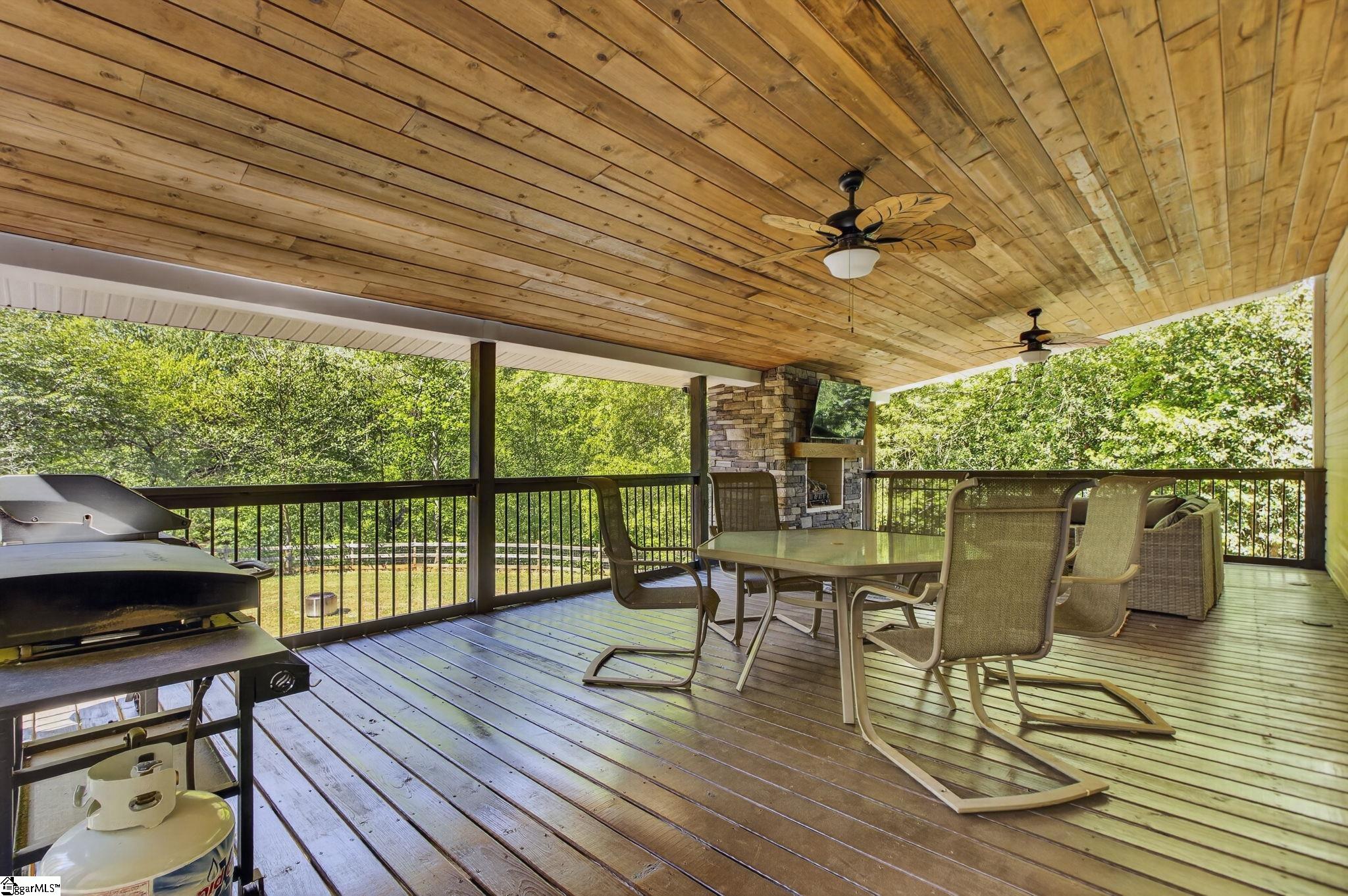 219 Sugar Tree Court