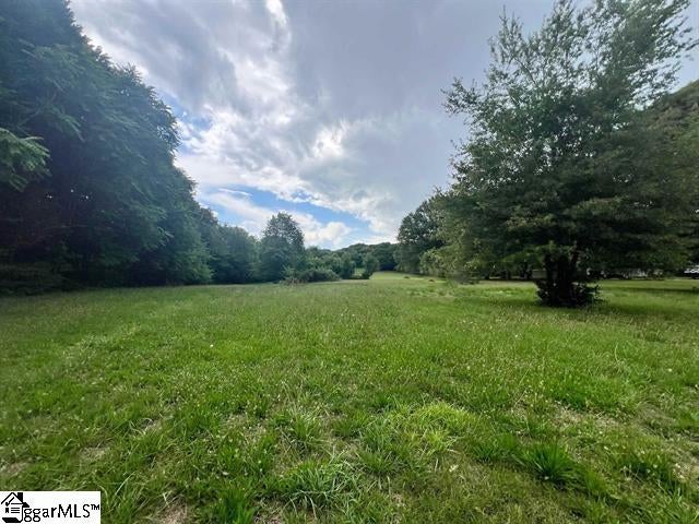 700 E Victor Hill Road