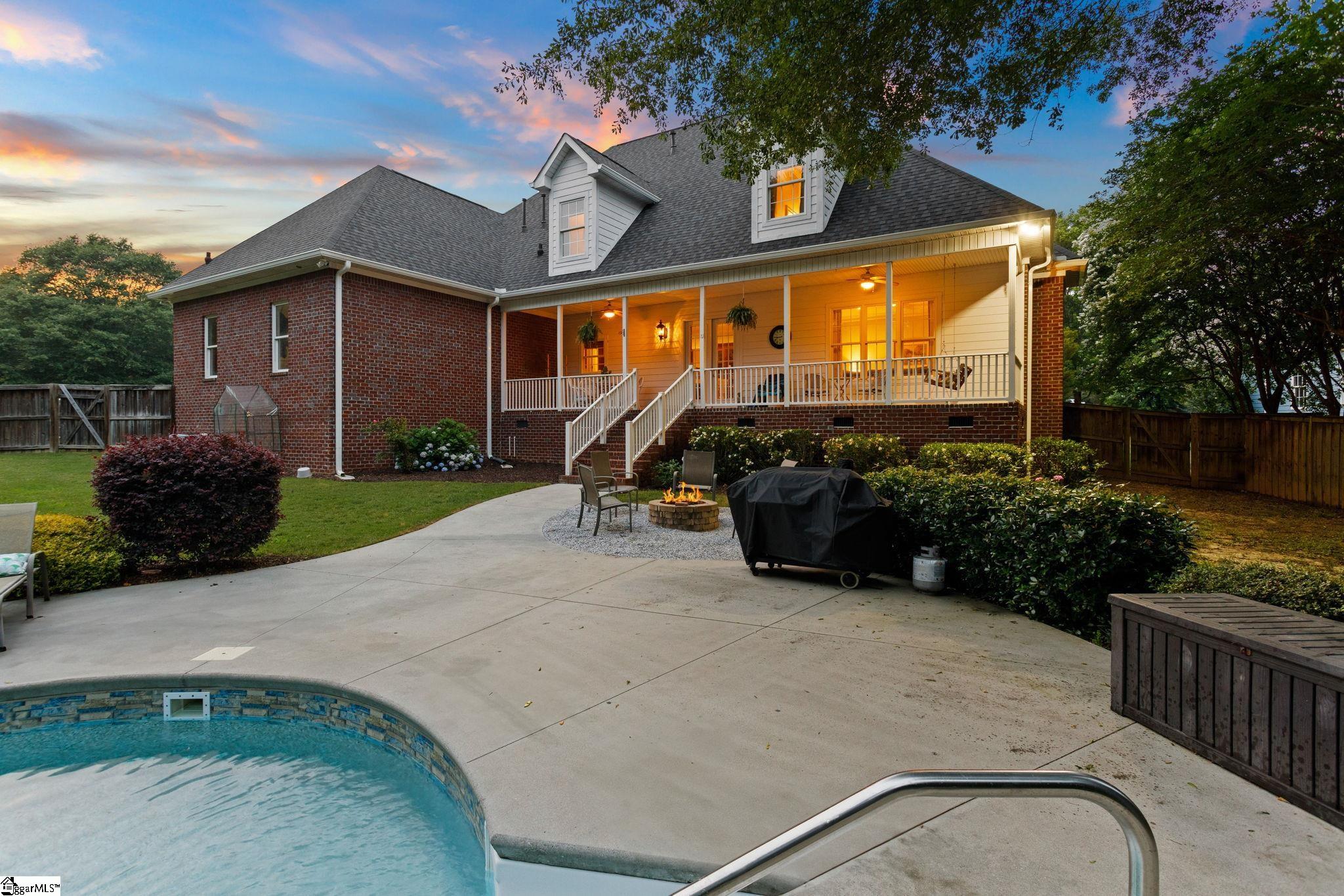 5 Fife Court