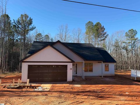 Photo of 179 Susans Road, Gaffney, SC 29341 (MLS # 1579864)