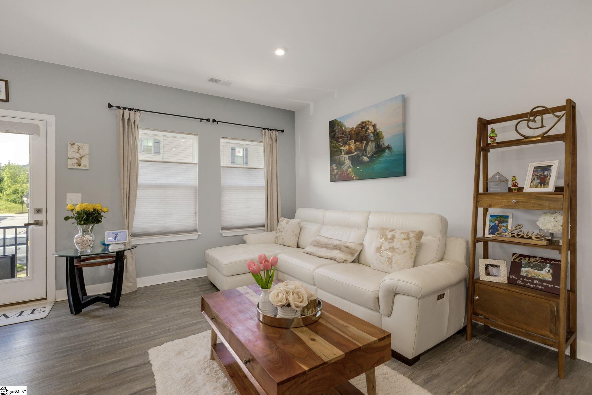 Greenville, South Carolina 29607, United States, 4 Bedrooms Bedrooms, ,3 BathroomsBathrooms,Residential,Active,139781