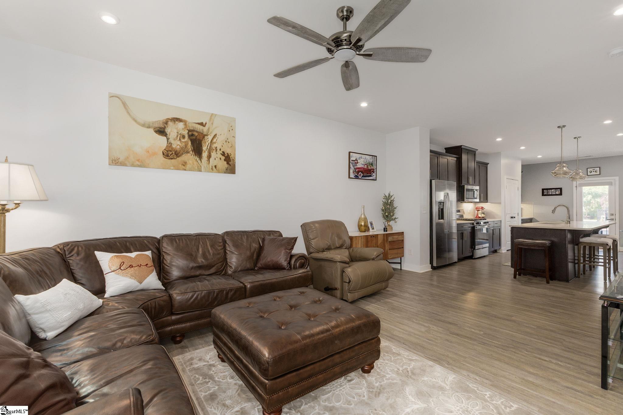 Greenville, South Carolina 29607, United States, 4 Bedrooms Bedrooms, ,3 BathroomsBathrooms,Residential,Active,139781