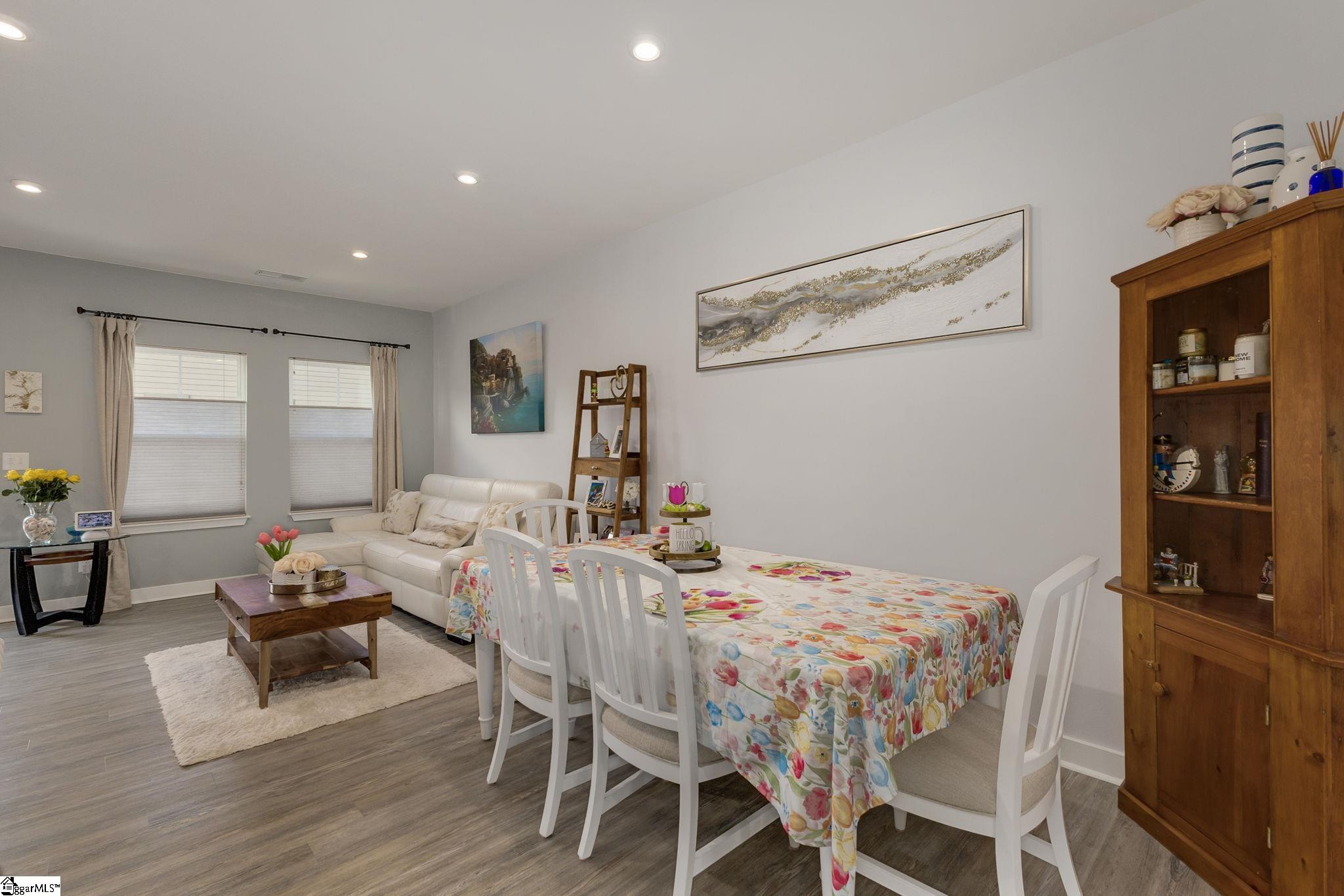 Greenville, South Carolina 29607, United States, 4 Bedrooms Bedrooms, ,3 BathroomsBathrooms,Residential,Active,139781