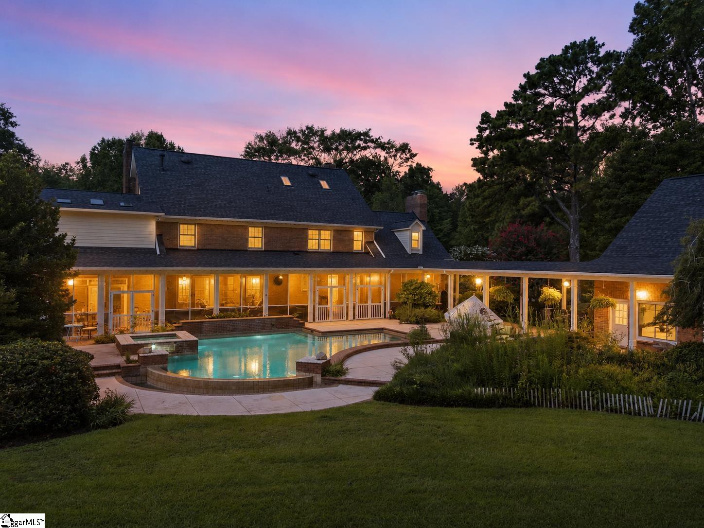 208 Holland Road