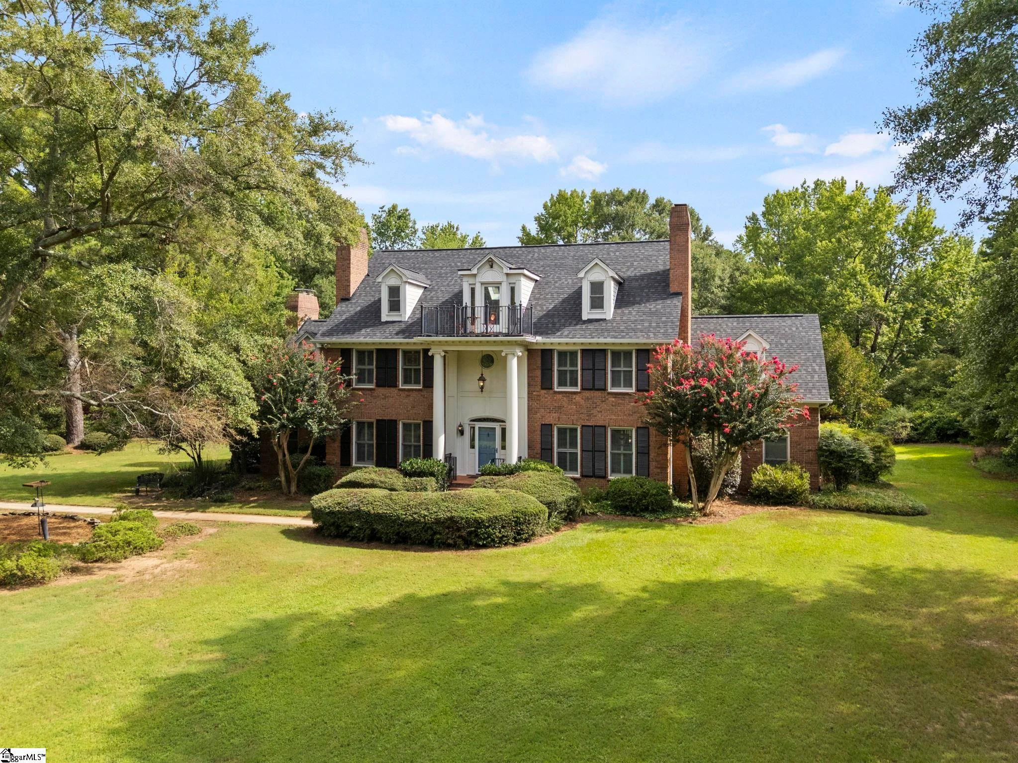208 Holland Road