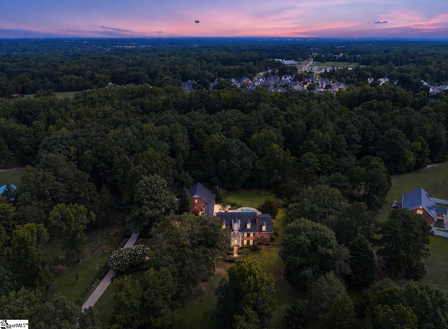 208 Holland Road