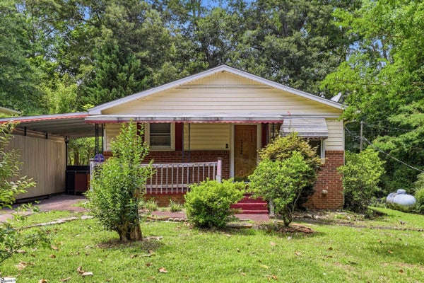112 VESTA DR, GREENVILLE, SC 29611 - Image f6c919baea596c91da18ff2a4d4622cd/1162044675