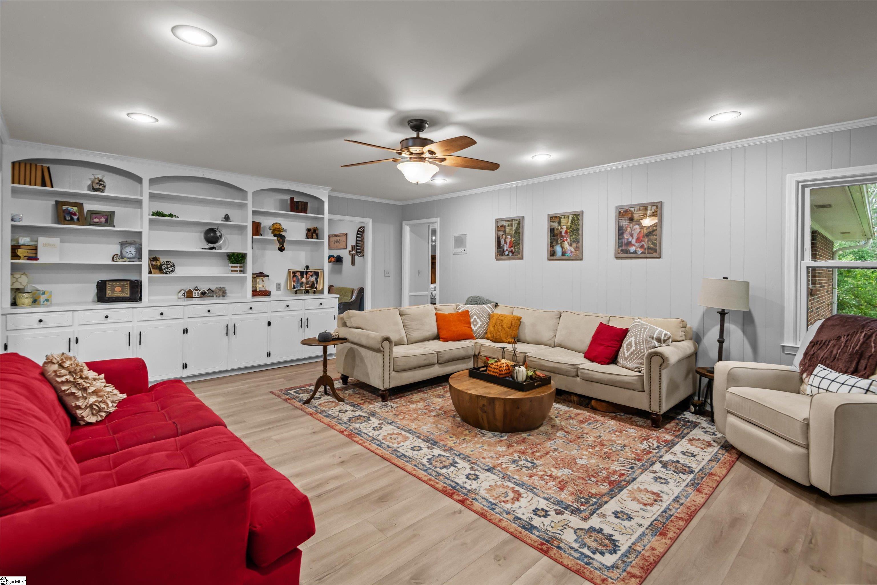 Anderson, South Carolina 29621, United States, 3 Bedrooms Bedrooms, ,2 BathroomsBathrooms,Residential,Active,218163