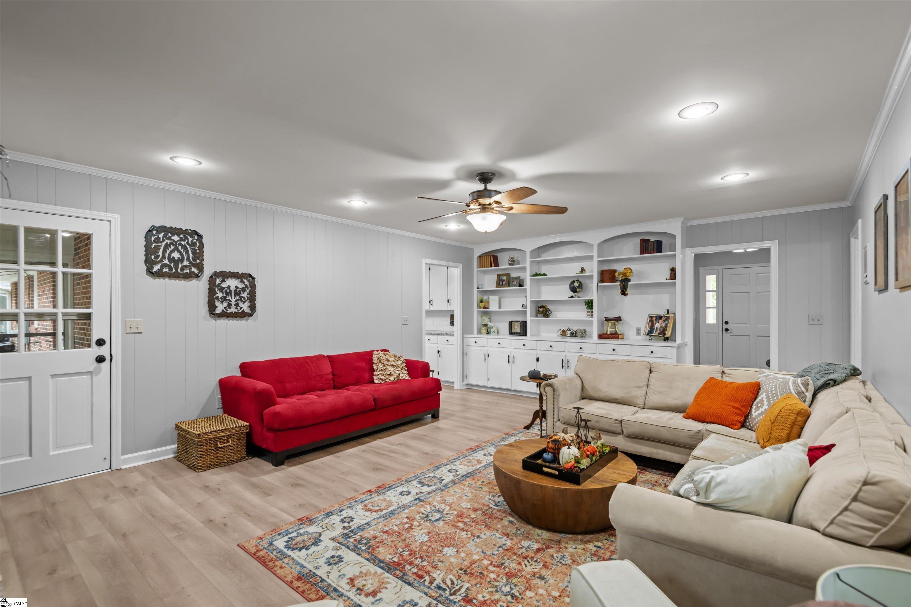 Anderson, South Carolina 29621, United States, 3 Bedrooms Bedrooms, ,2 BathroomsBathrooms,Residential,Active,218163