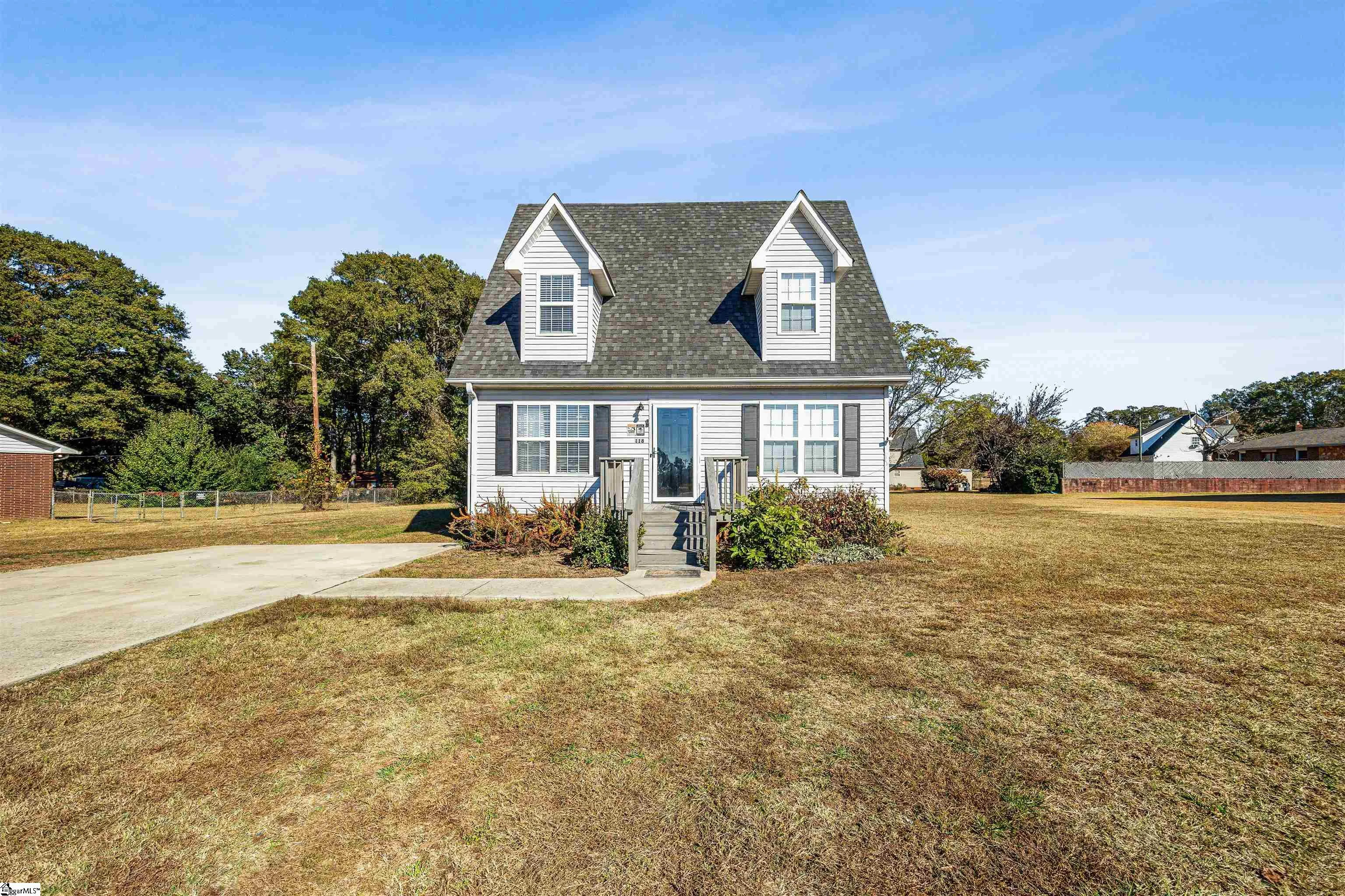 118 Doris Avenue