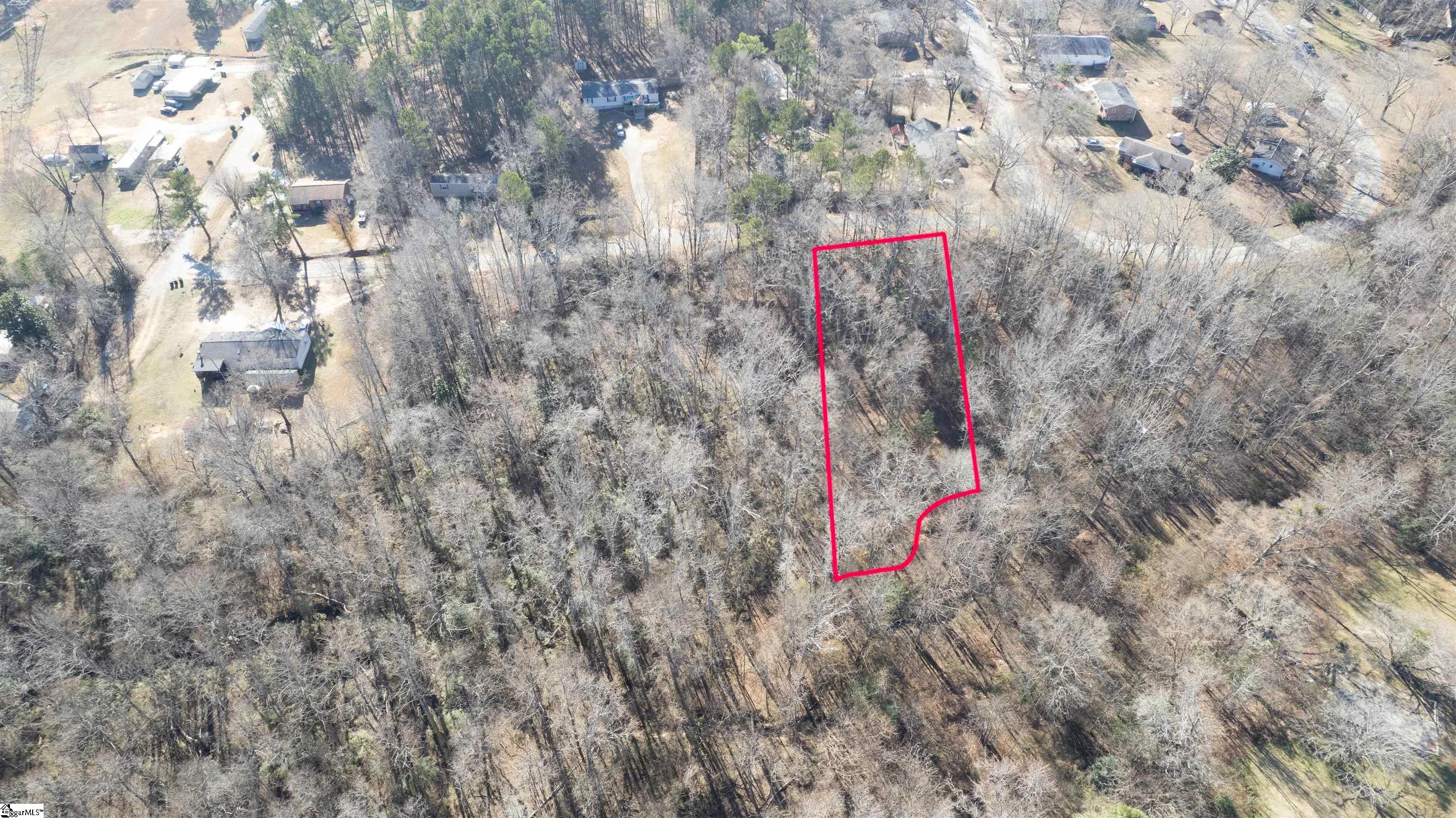 121 Woodland Circle