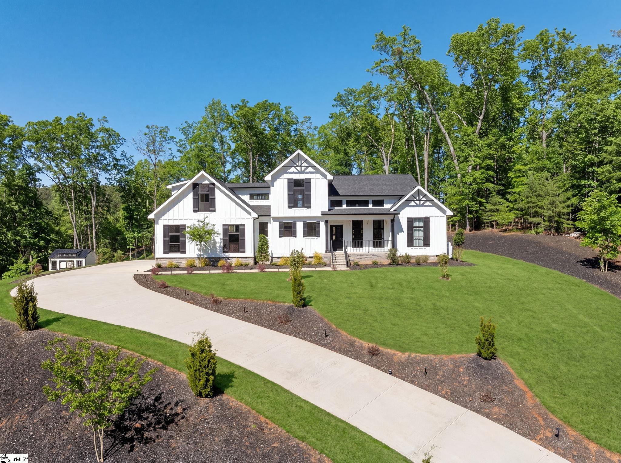 110 Royal Oaks Drive