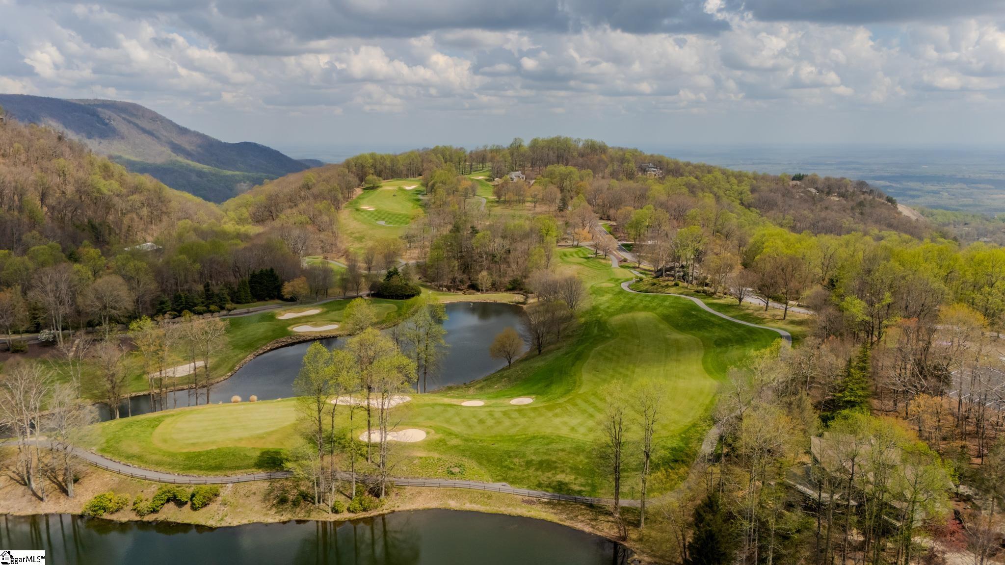38 The Cliffs Parkway