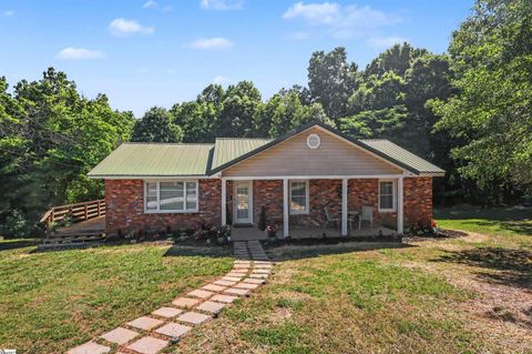 Photo of 109 Taylor Road, Piedmont, SC 29673 (MLS # 1592969)