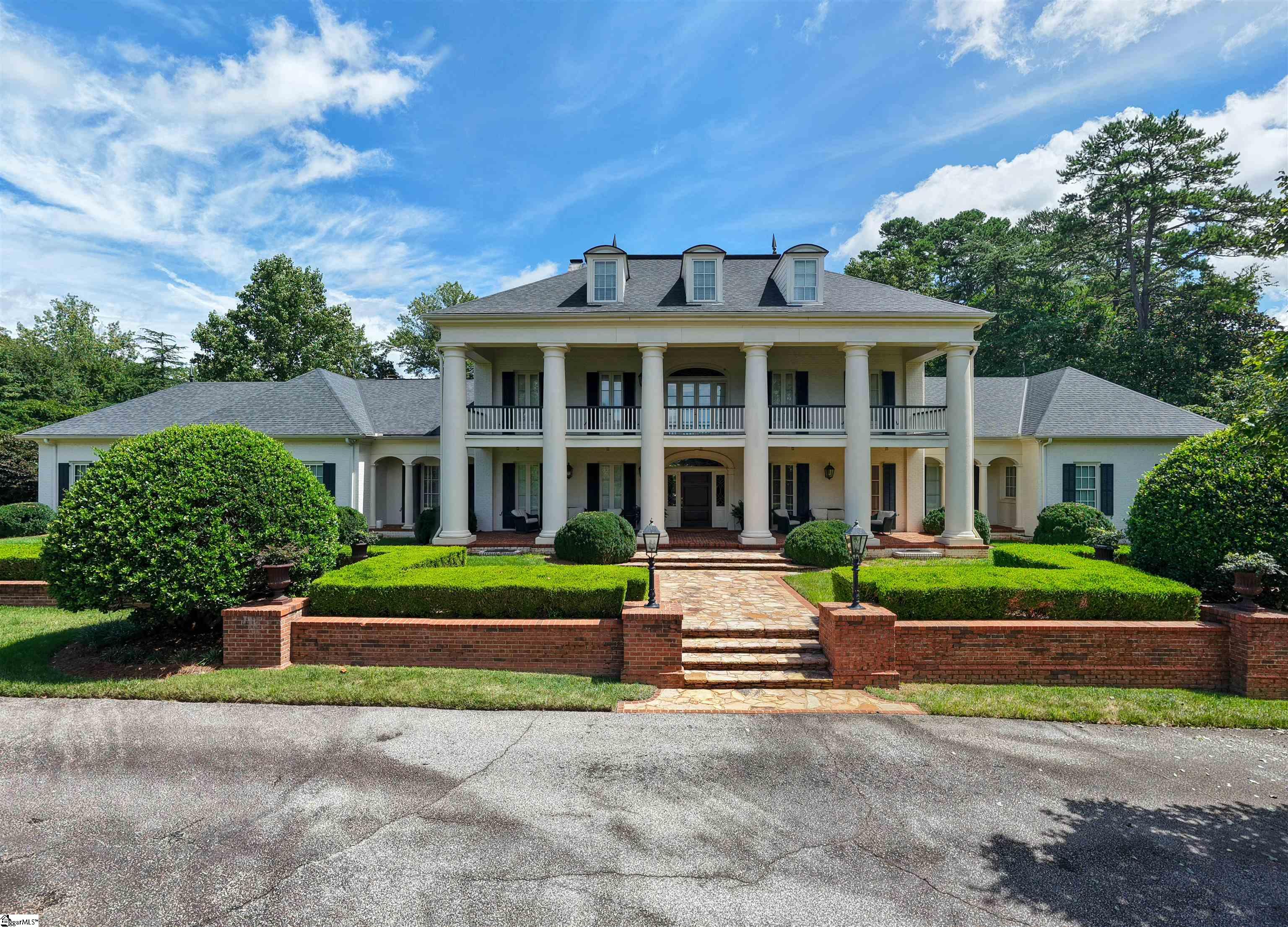 1912 Roe Ford Road