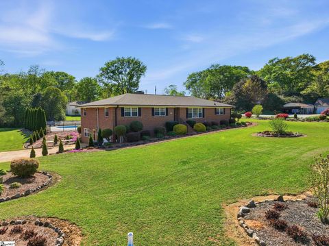 Photo of 300 Bethel Drive, Mauldin, SC 29662 (MLS # 1587902)