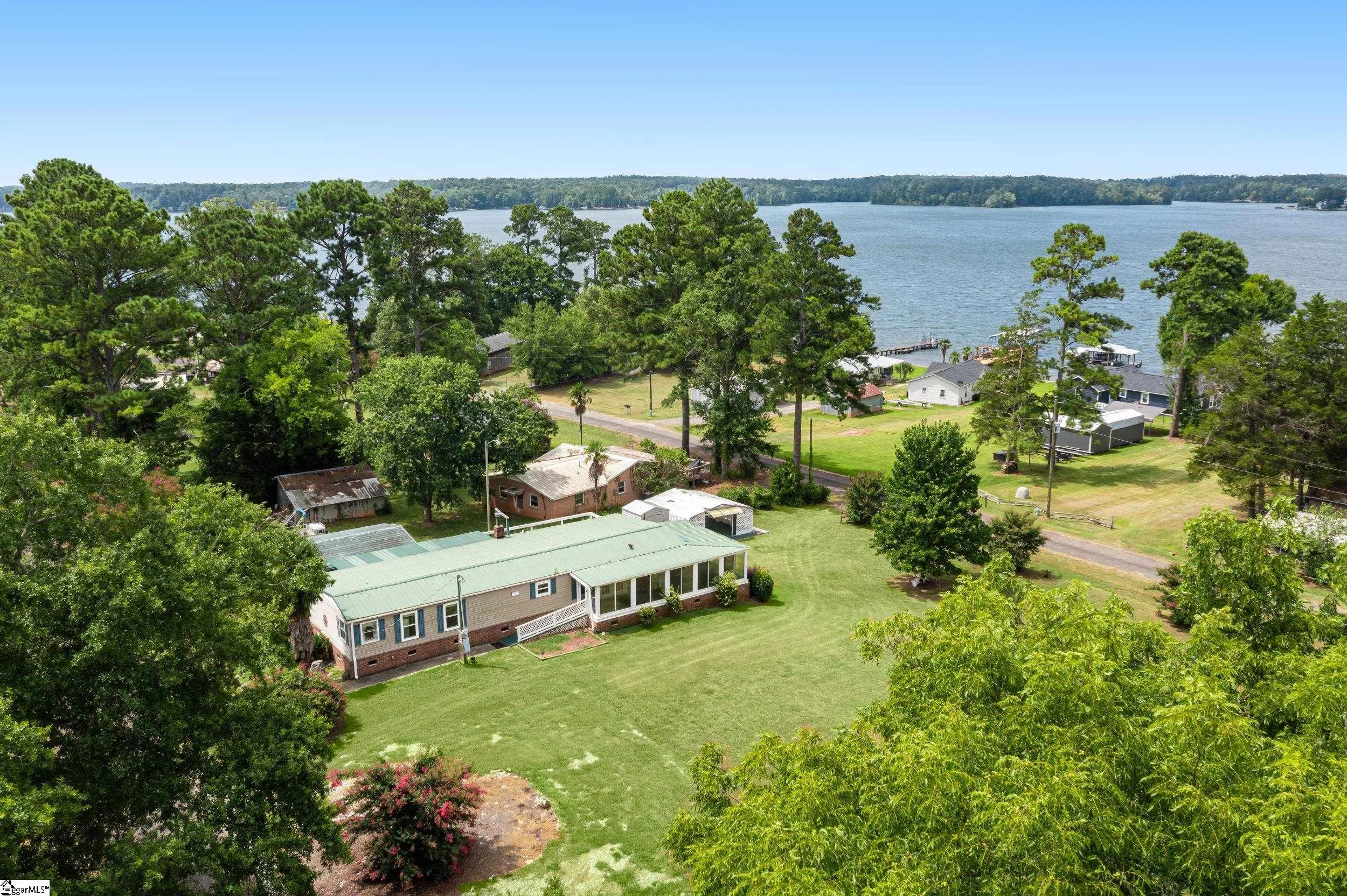 32 Hall Street, Cross Hill, SC, 29332