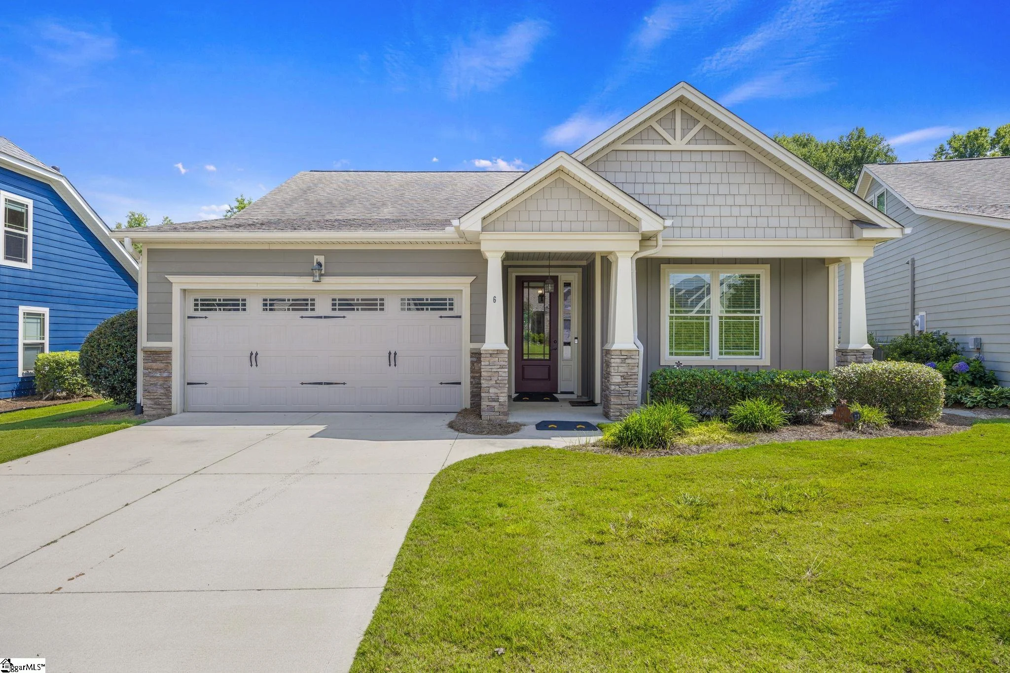 6 Belle Oaks Drive