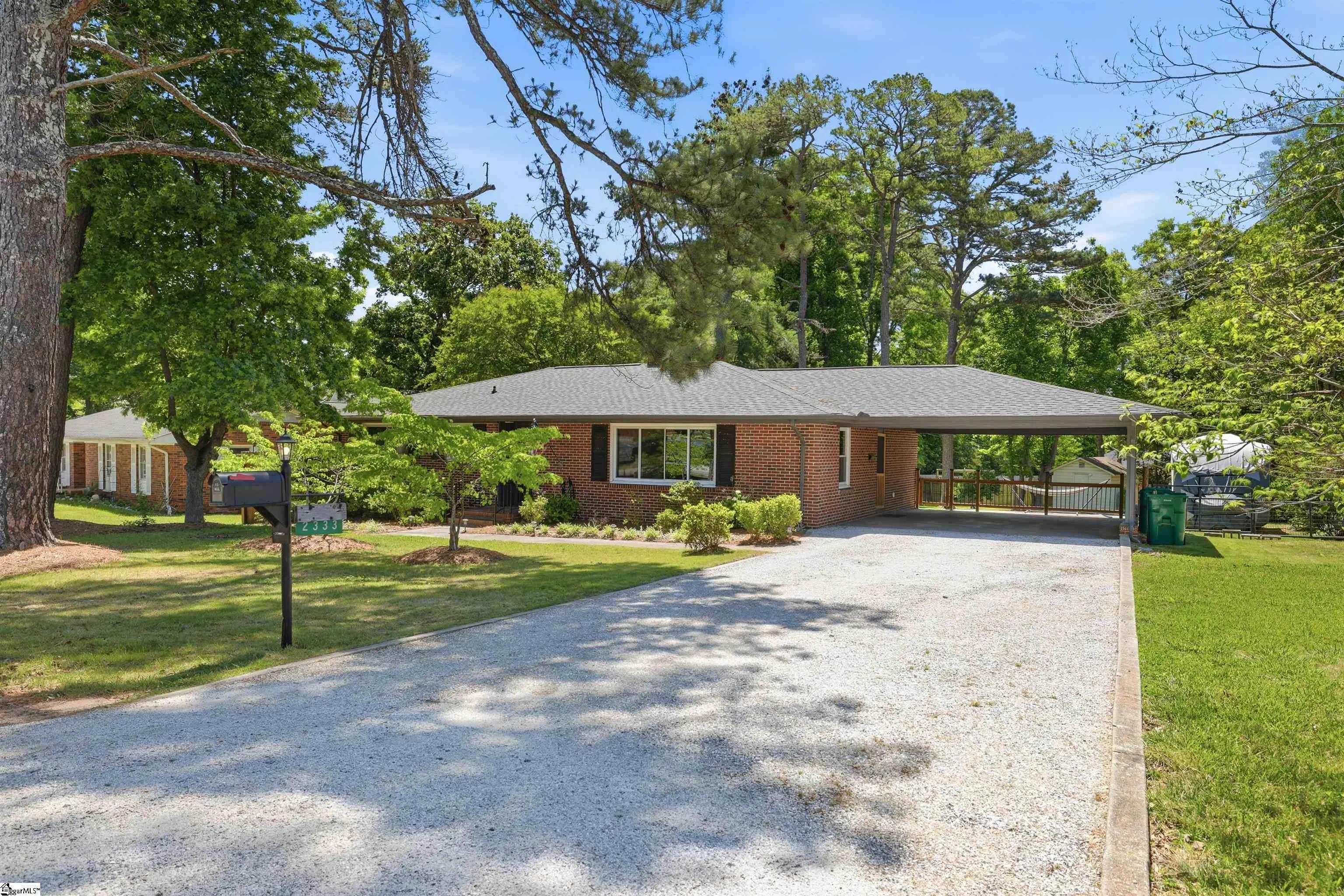 2333 Country Club Road