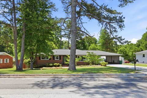 Photo of 2333 Country Club Road, Spartanburg, SC 29302 (MLS # 1592283)