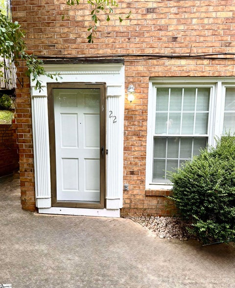 Photo of 22 Balfer Court, Greenville, SC 29615 (MLS # 1598290)