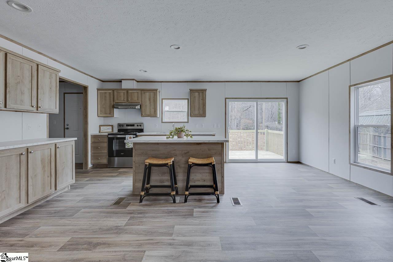 844 Black Snake Road