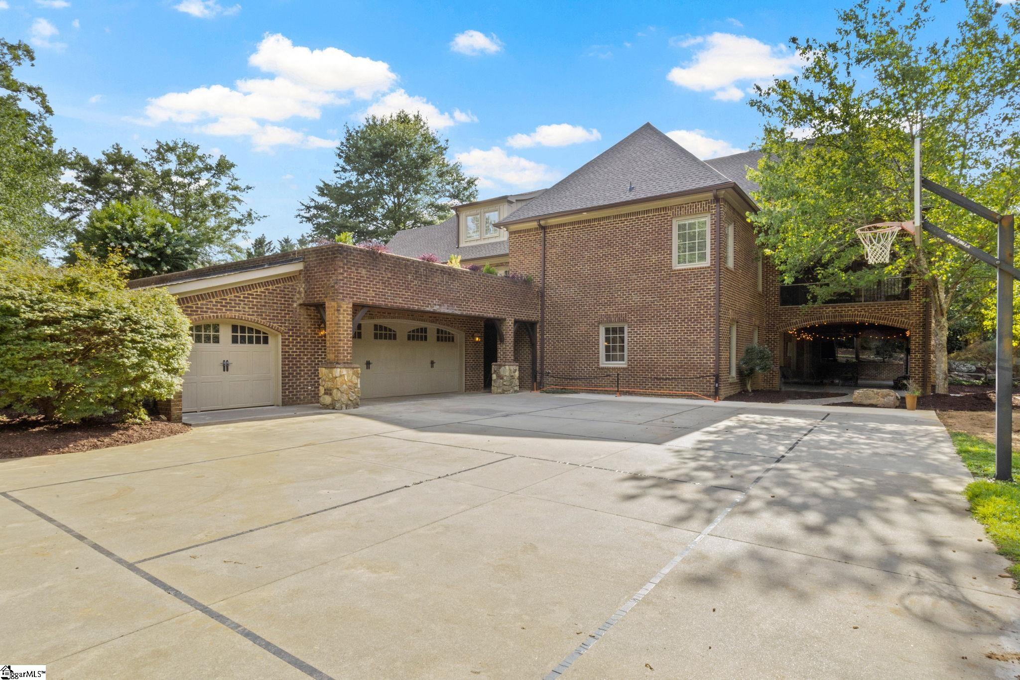 20 White Crescent Lane