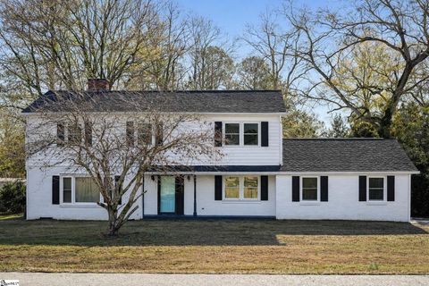 Photo of 710 Airport Road, Newberry, SC 29108 (MLS # 1578555)