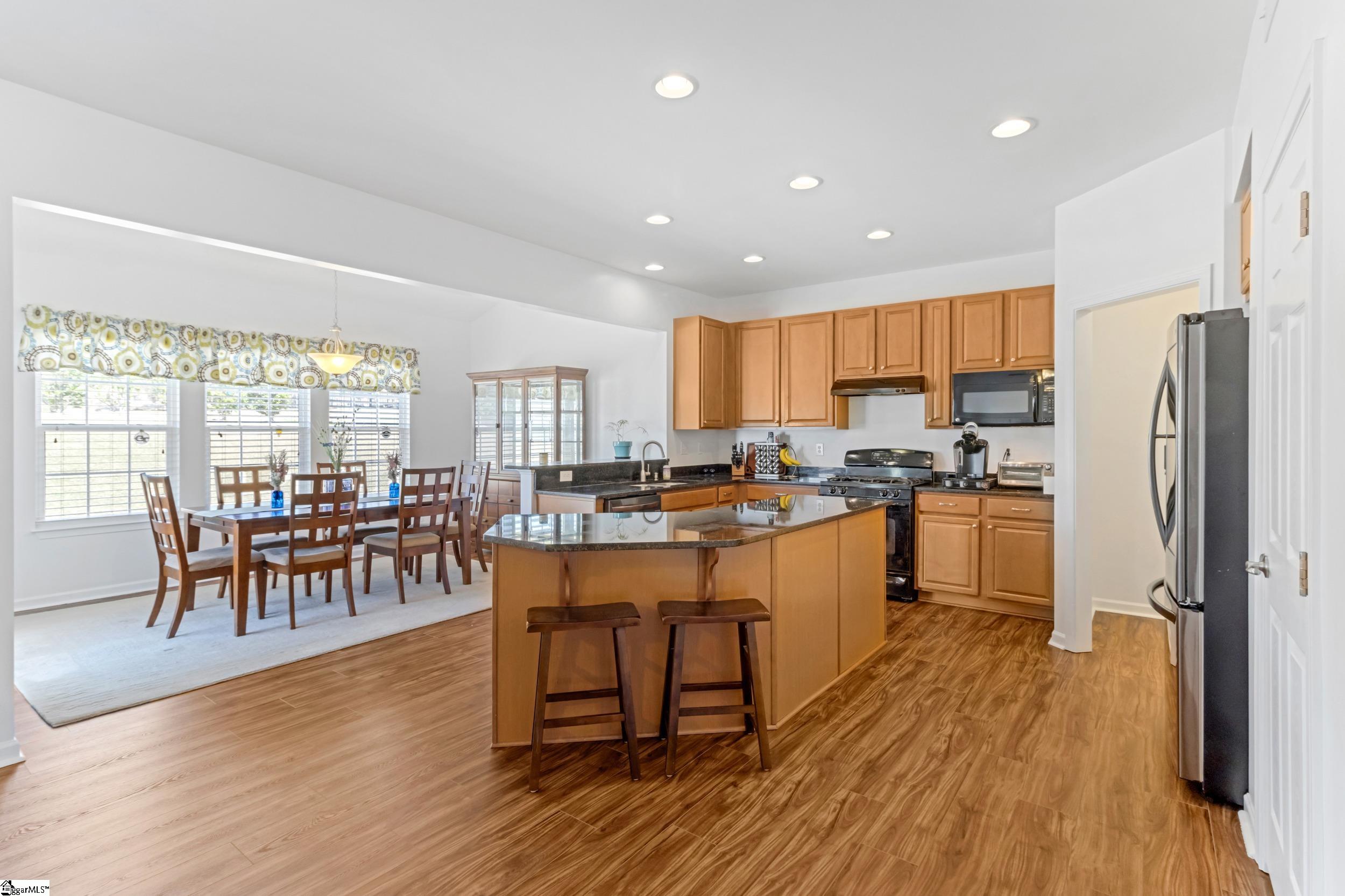 Greenville, South Carolina 29607, United States, 4 Bedrooms Bedrooms, ,3 BathroomsBathrooms,Residential,Active,95586