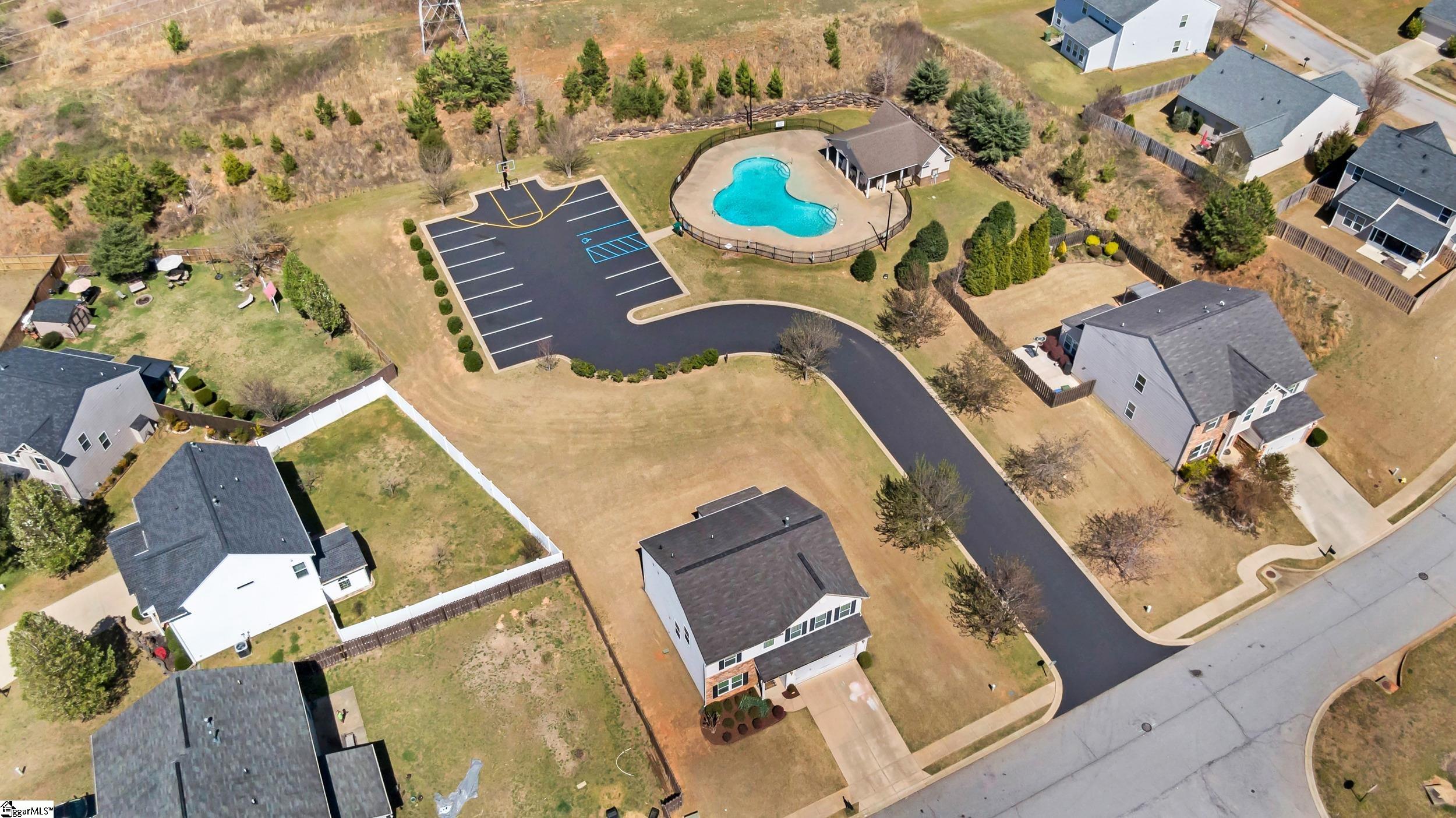 Greenville, South Carolina 29607, United States, 4 Bedrooms Bedrooms, ,3 BathroomsBathrooms,Residential,Active,95586