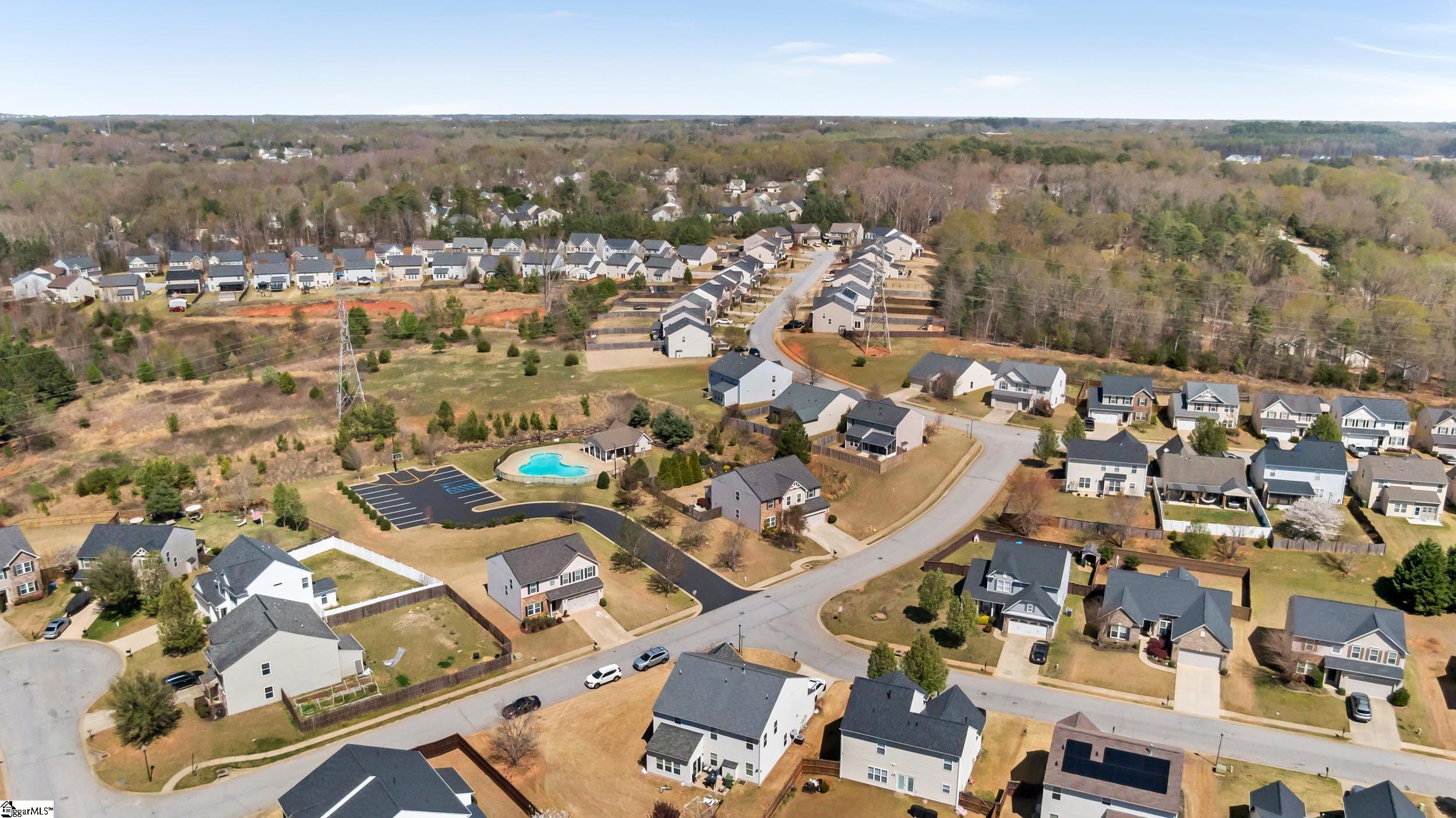 Greenville, South Carolina 29607, United States, 4 Bedrooms Bedrooms, ,3 BathroomsBathrooms,Residential,Active,95586