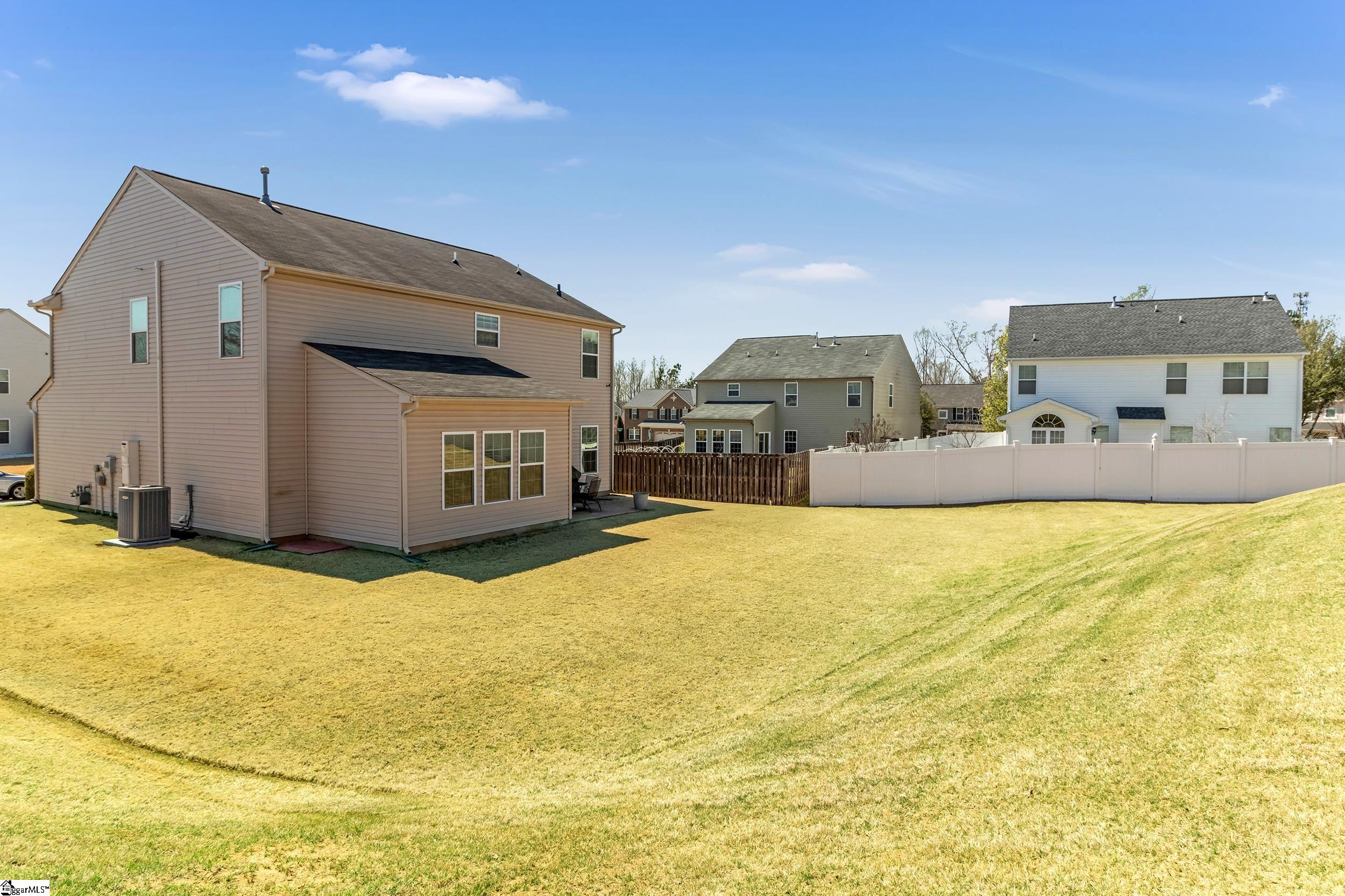 Greenville, South Carolina 29607, United States, 4 Bedrooms Bedrooms, ,3 BathroomsBathrooms,Residential,Active,95586