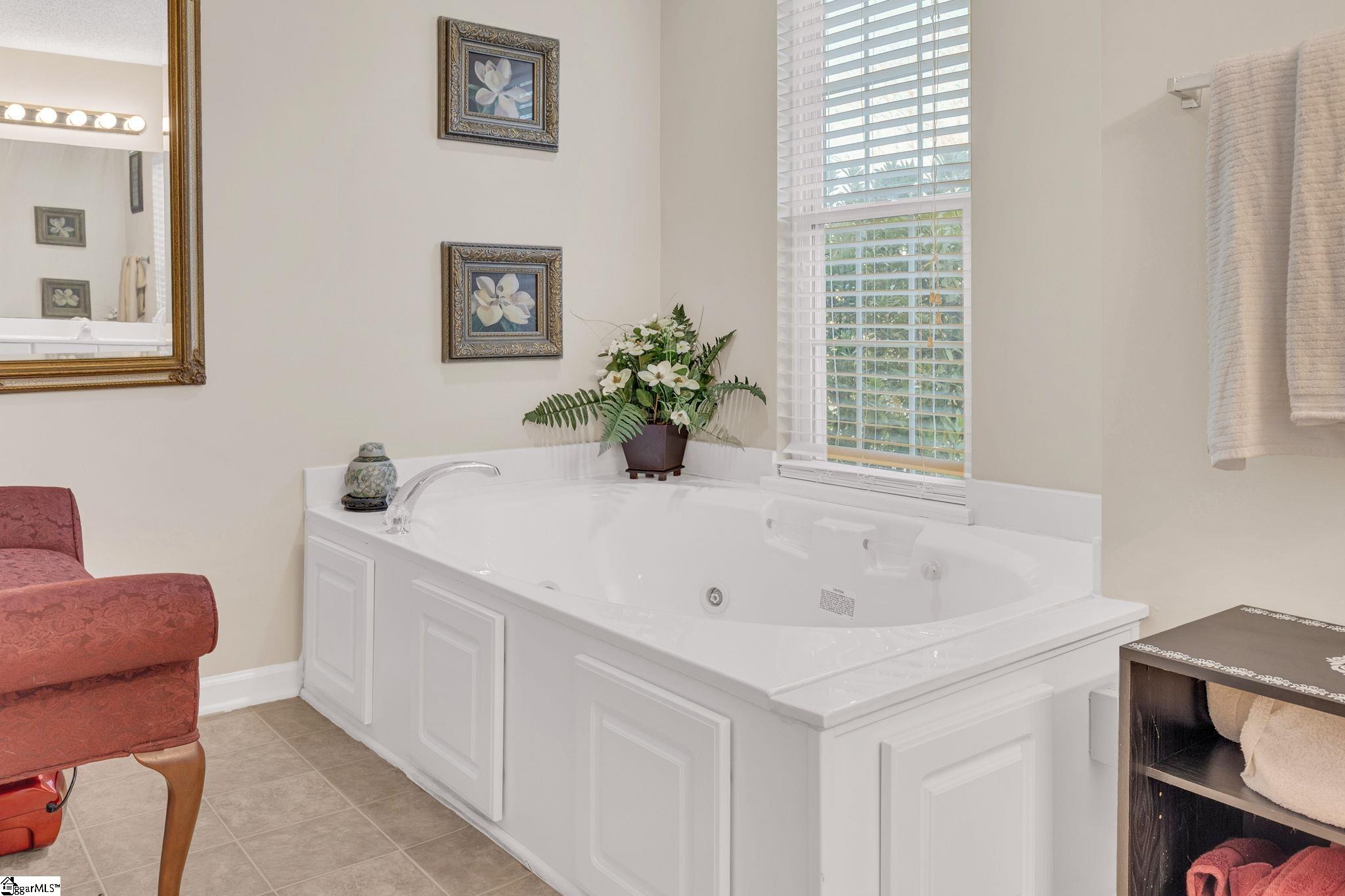 Liberty, South Carolina 29657, United States, 3 Bedrooms Bedrooms, ,2 BathroomsBathrooms,Residential,Active,233314