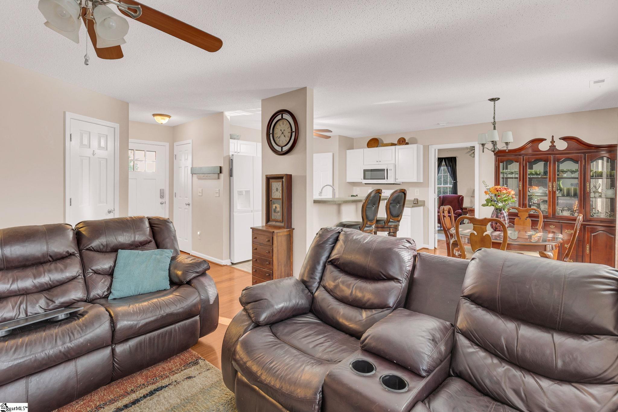 Liberty, South Carolina 29657, United States, 3 Bedrooms Bedrooms, ,2 BathroomsBathrooms,Residential,Active,233314