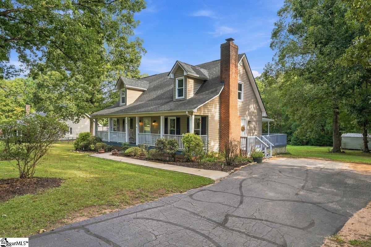302 Hamilton Forest Drive