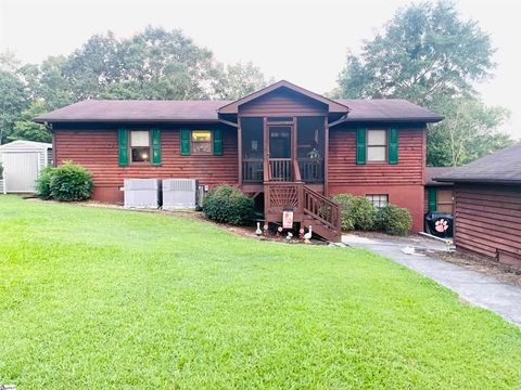 428 Hyde Cove Drive Fair Play SC 29643