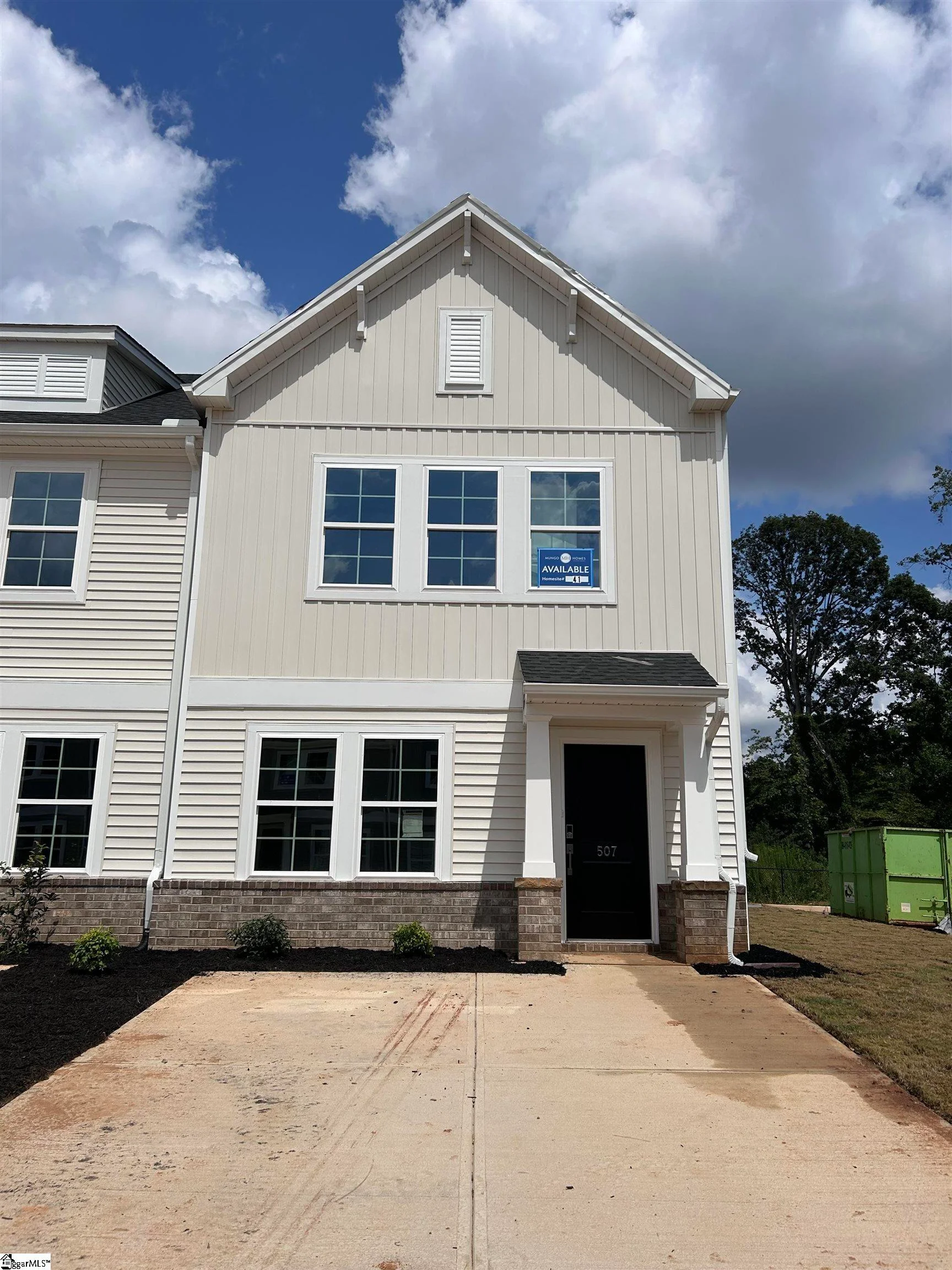 507 Fernleigh Trail