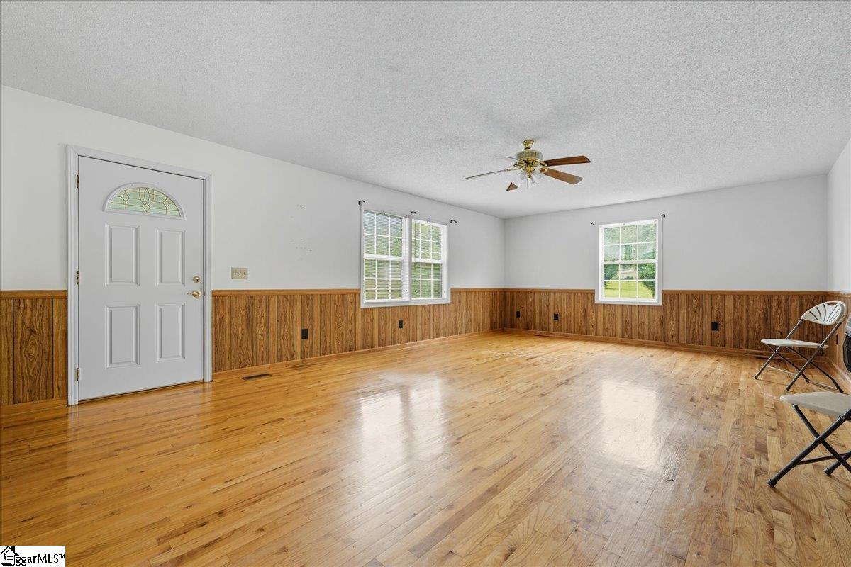 212 Lost Valley Road