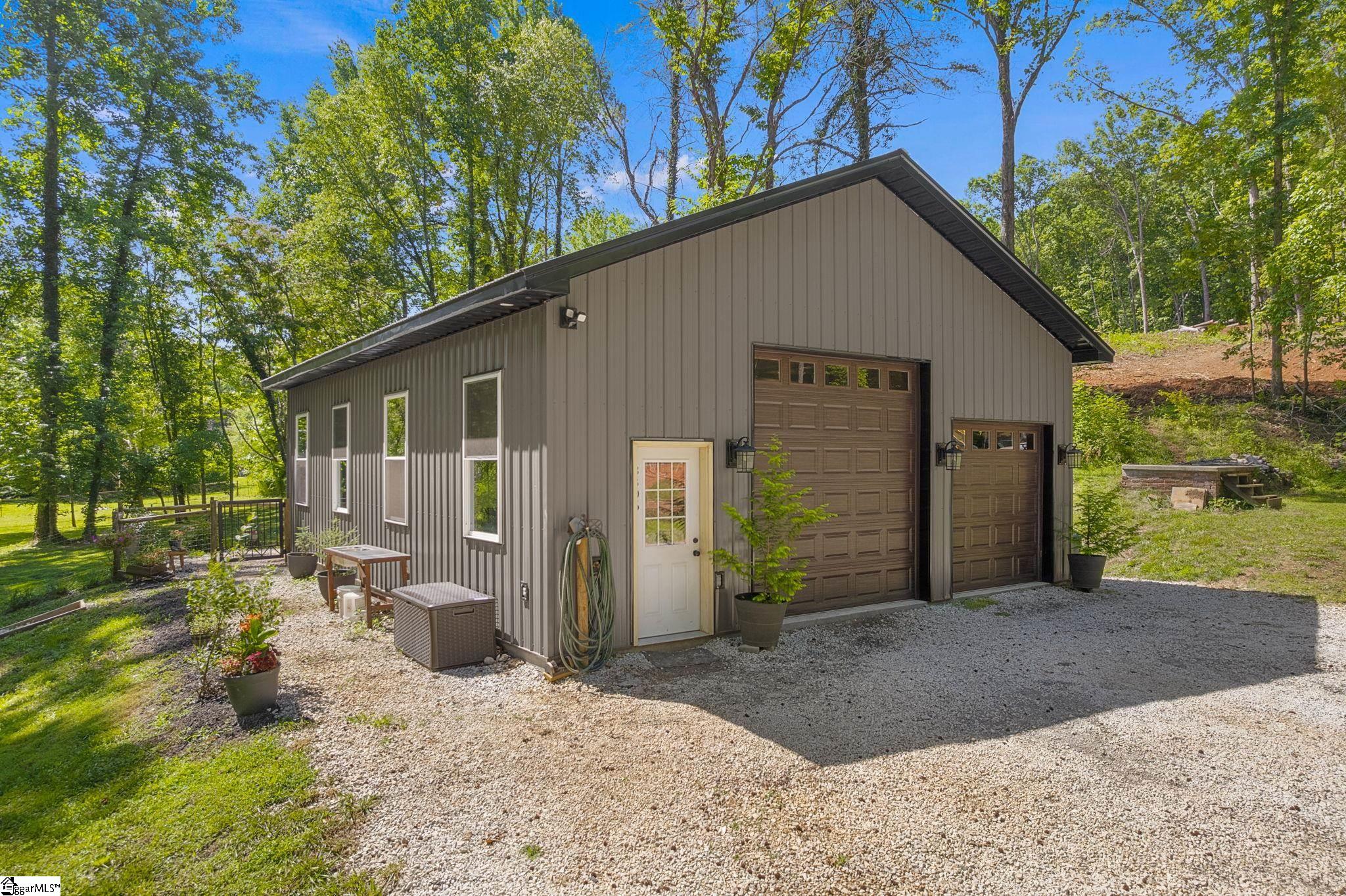 3306 Moorefield Memorial Highway