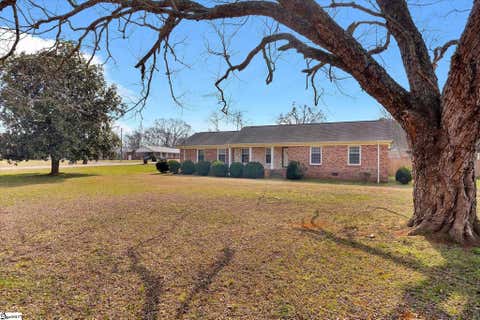 Photo of 2114 Karen Lane, Anderson, SC 29626 (MLS # 1600393)