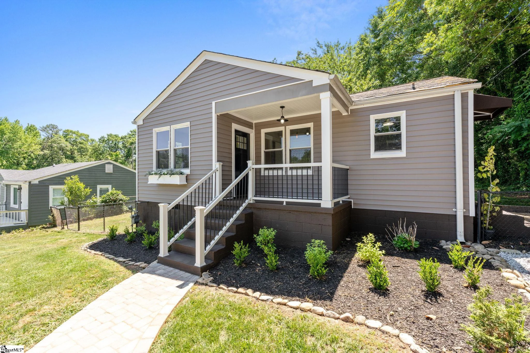 206 Griffin Drive