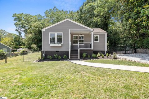 Photo of 206 Griffin Drive, Greenville, SC 29607 (MLS # 1591837)