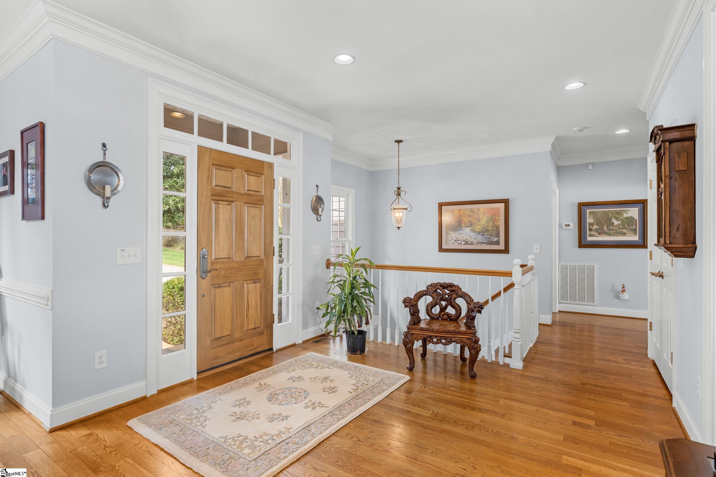 138 South Oak Pointe Drive