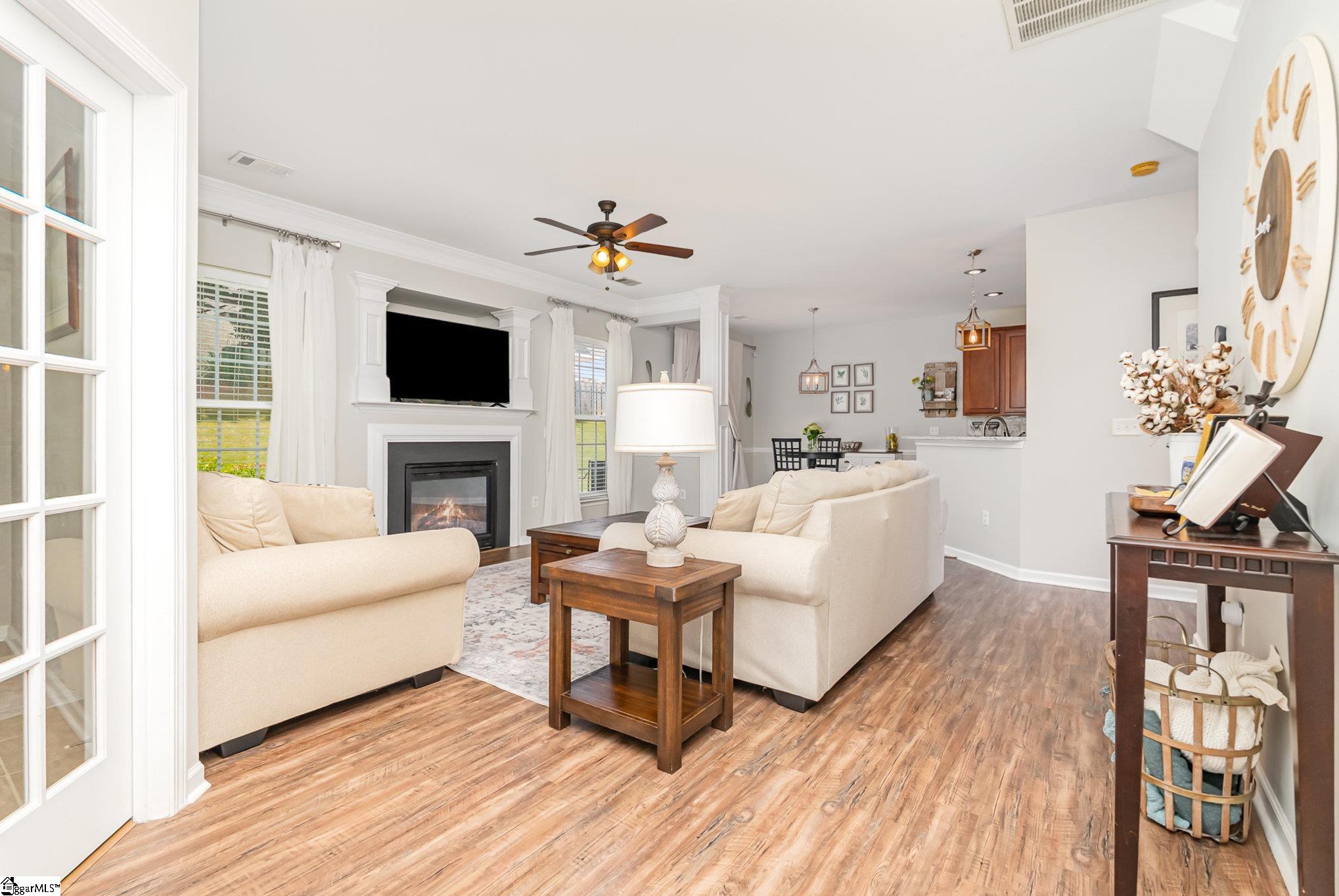 Greer, South Carolina 29650, United States, 4 Bedrooms Bedrooms, ,3 BathroomsBathrooms,Residential,Contingent,175382